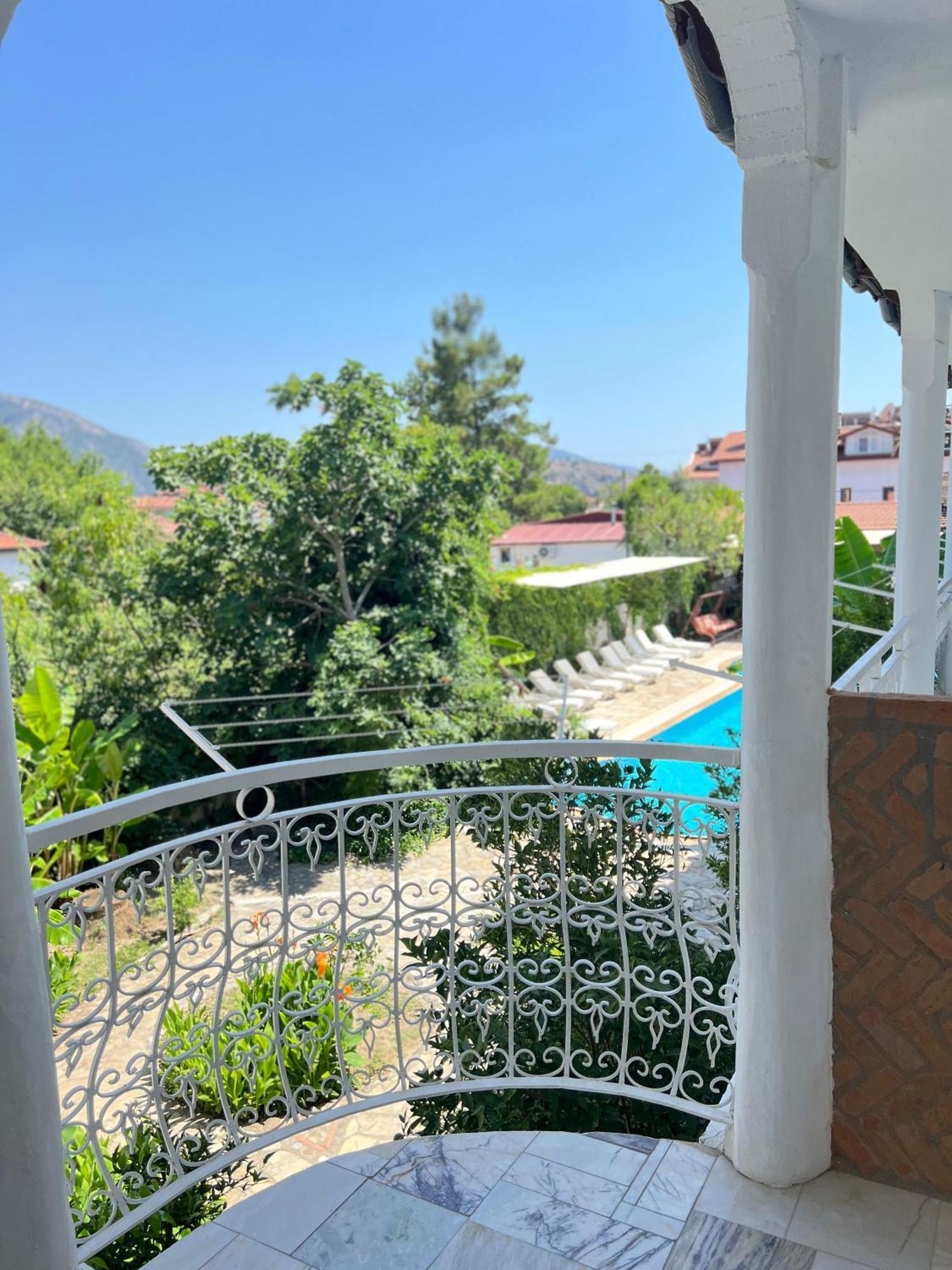 Central Park Otel - Adult Only داليان المظهر الخارجي الصورة